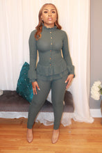 Load image into Gallery viewer, Cutie Pie 2 piece Pant Set