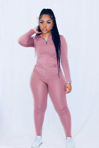 Chill 2 Piece Set