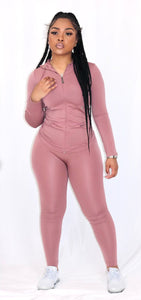 Chill 2 Piece Set